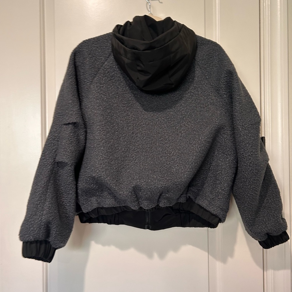 Miu Miu Cropped Charcoal Black Teddy Fleece Dual Lined Jacket - Picture 10 of 16